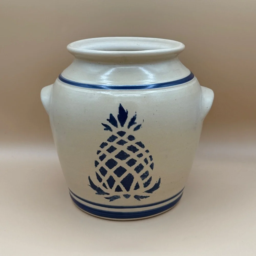 Vintage Olde Cape Cod Stoneware Ceramic Crock with Pineapple Motif 7.75”